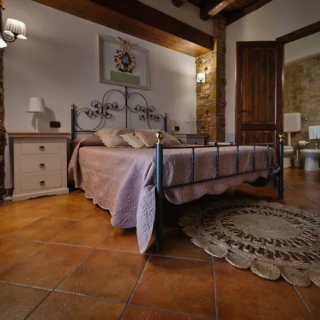 Le Oasi 3* تيراسيني