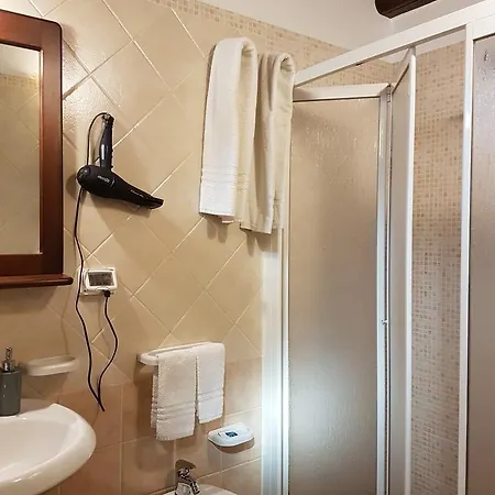 فندق مبيت وإفطار Le Oasi