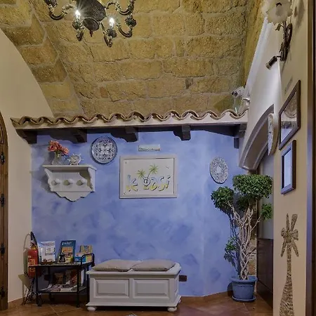 فندق مبيت وإفطار Le Oasi تيراسيني