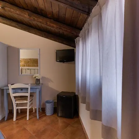 فندق مبيت وإفطار Le Oasi 3*